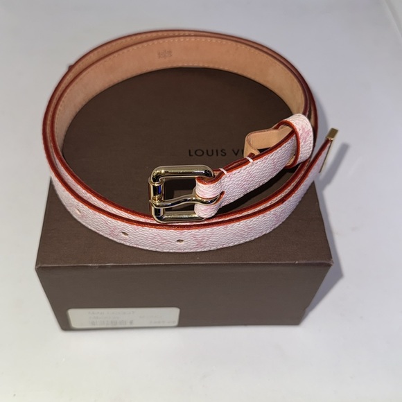 Louis Vuitton Belt - Picture 2 of 7